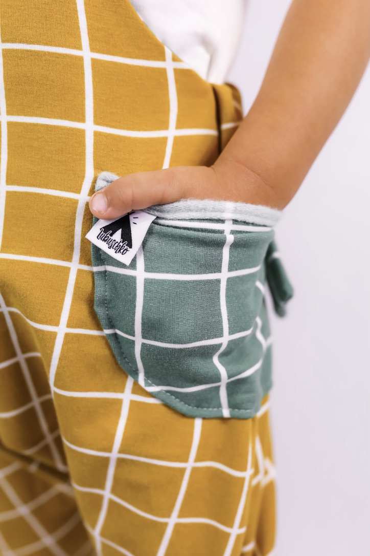 Erstelle dein Latzhose -Wähle deine Zusatzoption- STEP 3