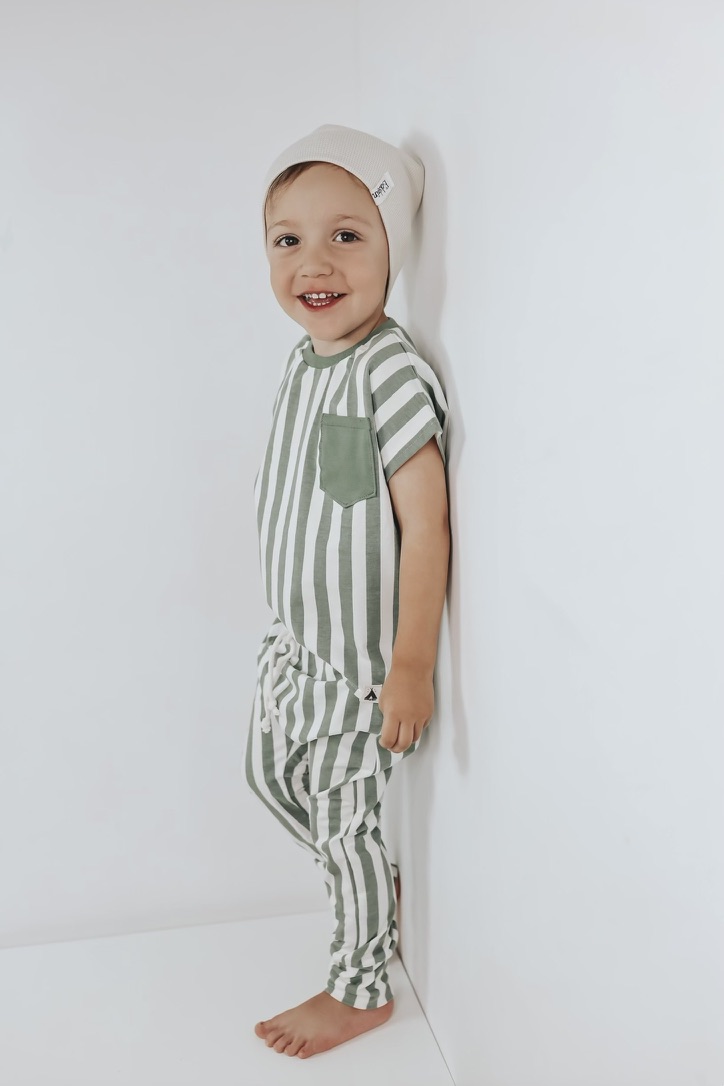Slim Harem Pants SkiZZierLiniert grün-creme